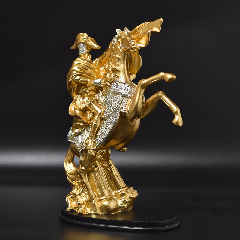 Rzeźba Rycerza Napoleona na ko – Home Decor Medieval recenzja i cena